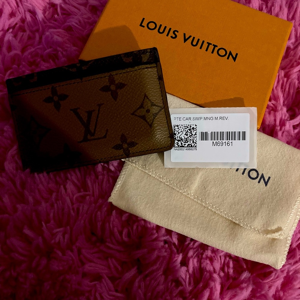 Louis Vuitton card holder